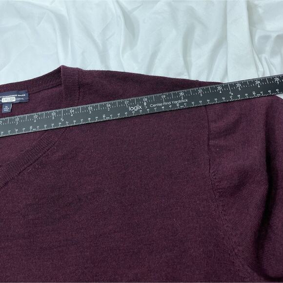 Men's Hart Schaffner Marx Extra Fine Merino Wool V-Neck Sweater Size XL - Picture 10 of 11